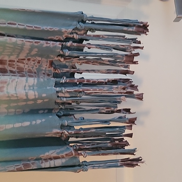 NWT, Beautiful boho tank - Picture 4 of 4